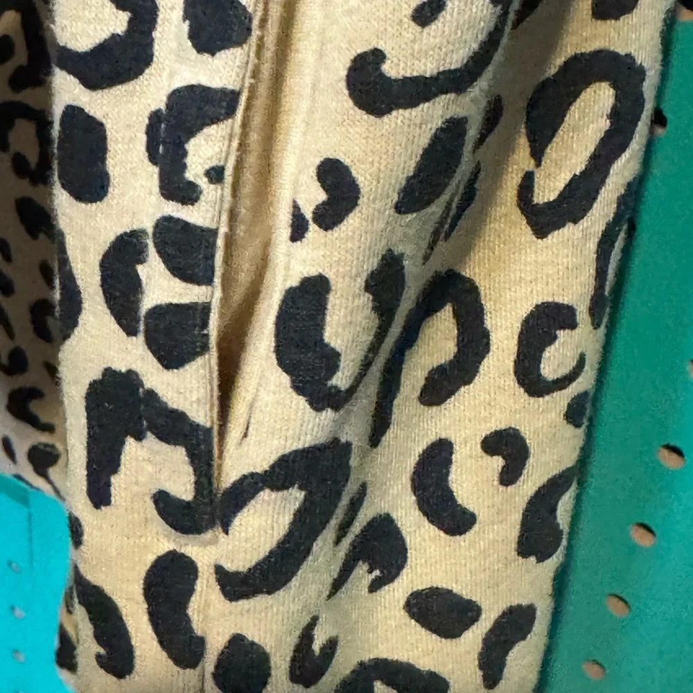 Old Navy Girls Leopard Hoodie Sweatshirt Dress Size 4T 5T Long Sleeve Cozy